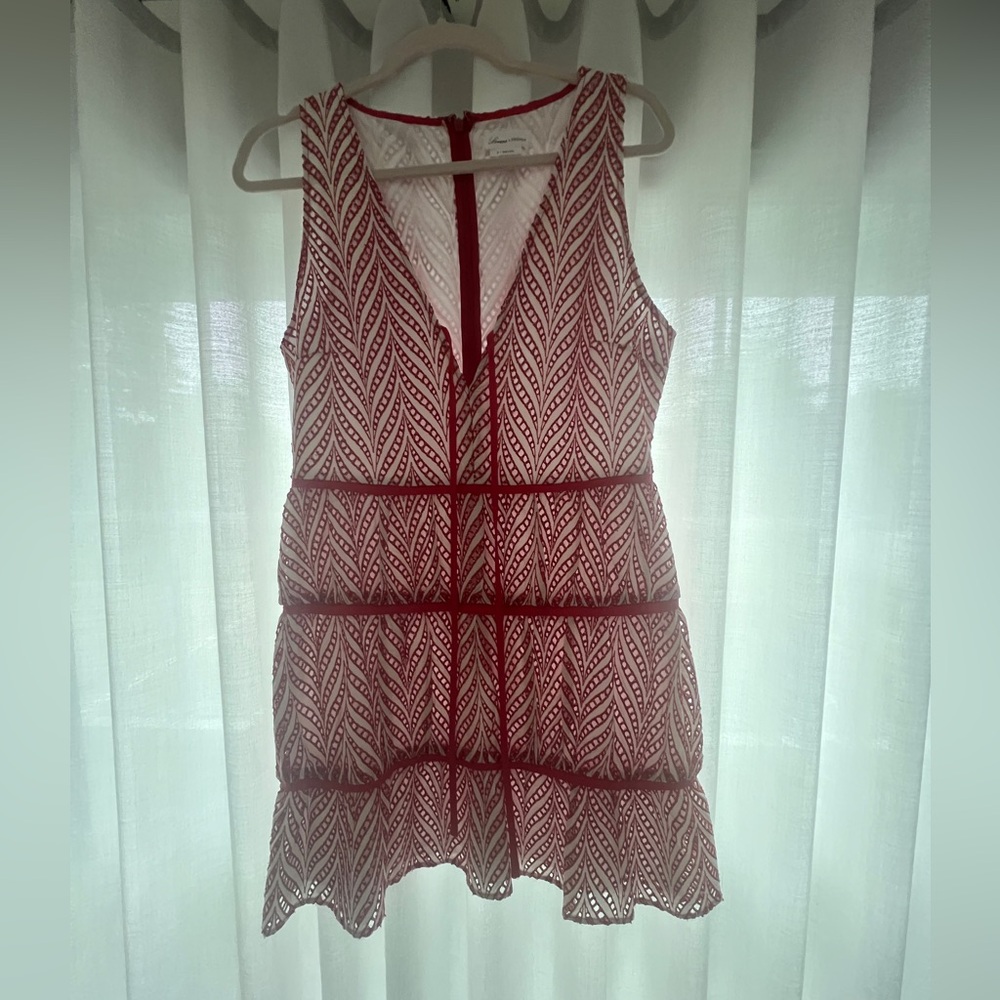 NWOT Lovers + Friends Millie Dress Size Medium